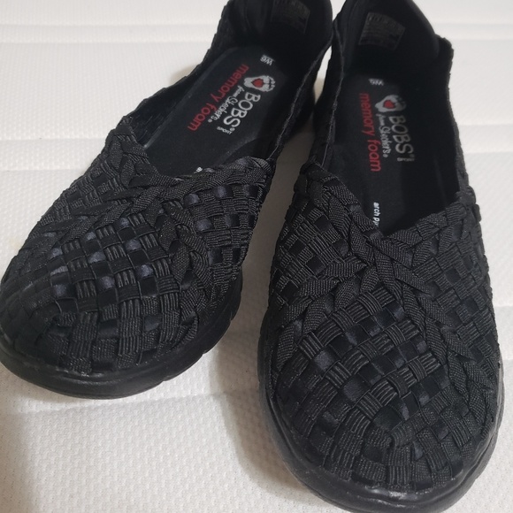 Skechers Shoes - Bobs by Sketchers - Like new comfy slip on shoes